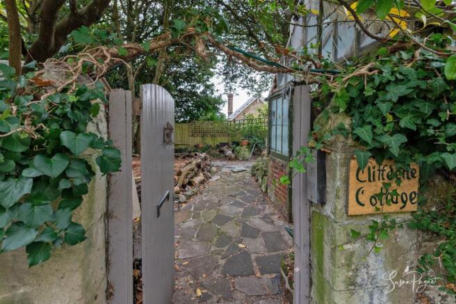The Pitts, Bonchurch photo 2