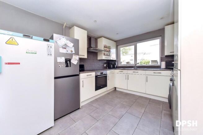3 bed Terraced for sale Image 8