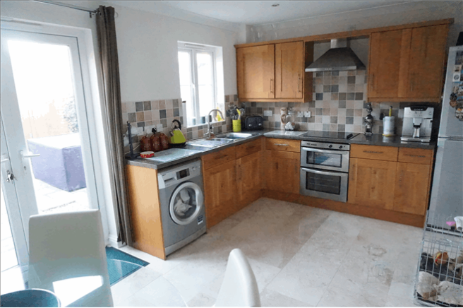Kitchen / Diner