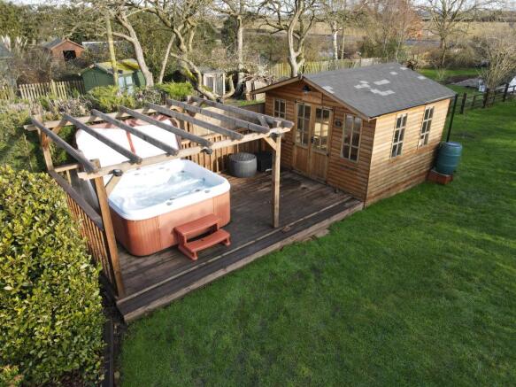Pub / Hot Tub Aerial