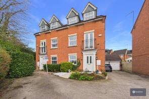 56, Treefields, Buckingham MK18 1GP