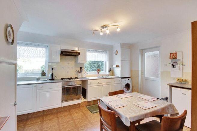 Kitchen / Brea...
