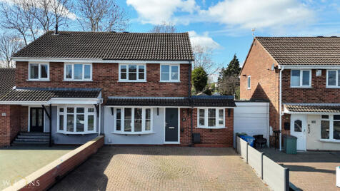 Foxglove, Amington, Tamworth, Staffordshire, B77