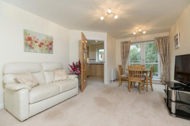 The Fairways, Clarkston Road, Netherlee photo 4