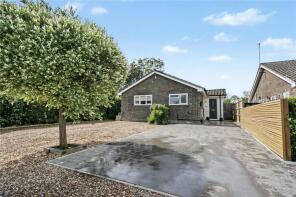 1, Chapelfield, Norwich Road, Harleston IP20 0BE
