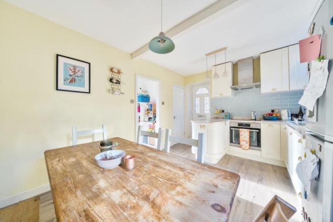 3 bed End of Terrace for sale Image 4