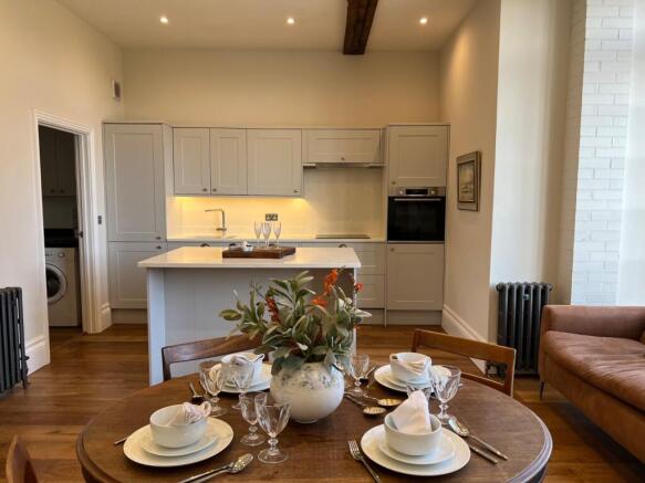 Dining/Kitchen