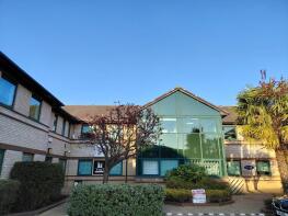 1, Bloomfield Apartments, Hortons Way, Westerham TN16 1BT