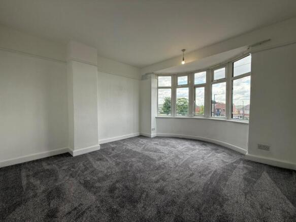 3 bed Semi-Detached to rent Image 7