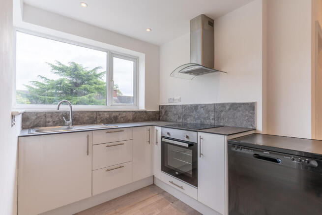 5 Egerton Square-...