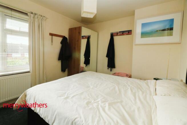 FRONT BEDROOM