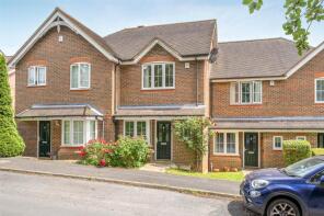 37, Hillside Gardens, Amersham HP7 9DX