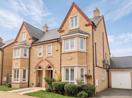 Helena Crescent, Fairfield, SG5