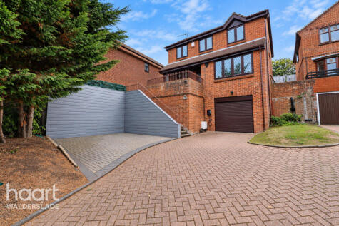 Hampton Close, Chatham