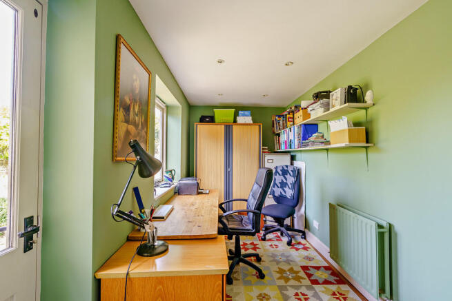 Photo 17
