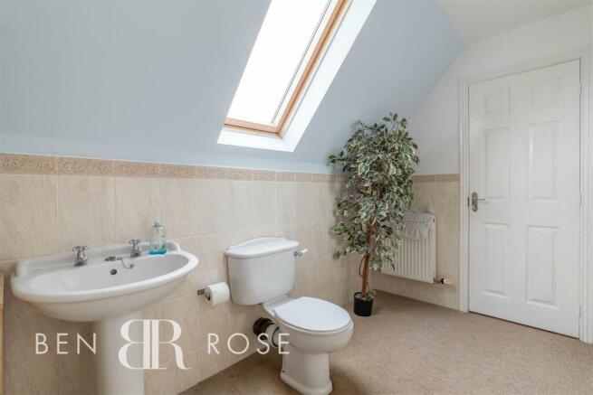 Jack & Jill Ensuite