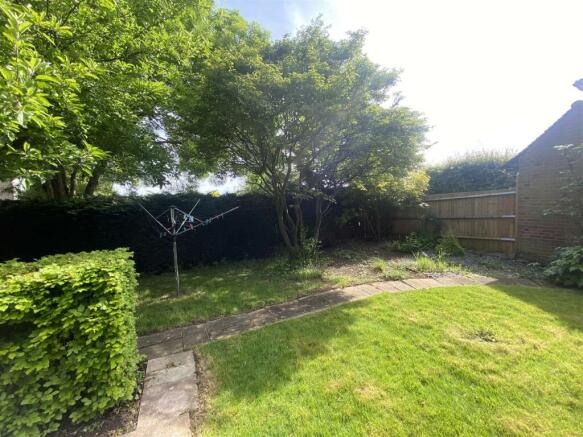 Garden 3.jpg