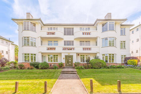Brighton Road, Sutton, SM2