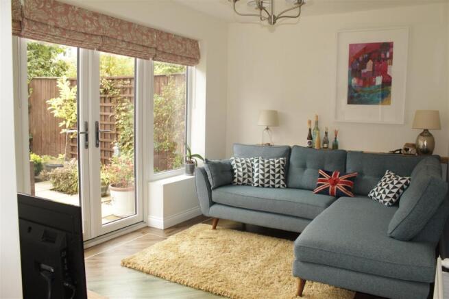 GARDEN ROOM