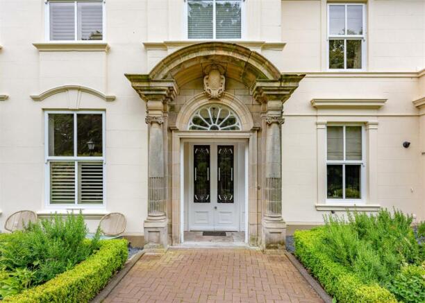 4 Ryton Hall-External1.jpg