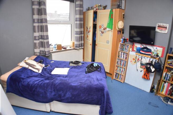 Bedroom 2 (Double)