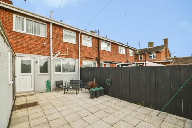 2 bed Terraced for sale Image 11
