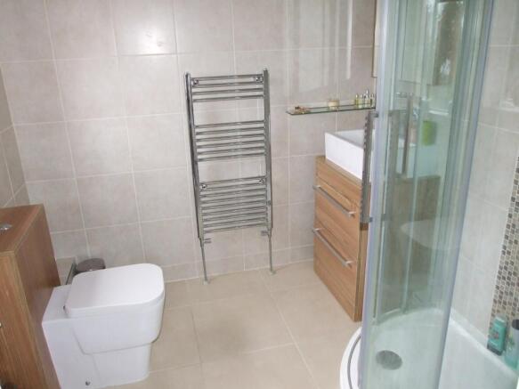 Ensuite