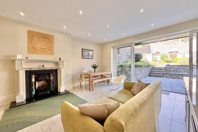 Romilly Park Road, Barry photo 5