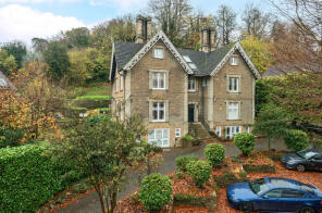 Flat 7, Hill House, Ockford Road, Godalming GU7 1QX