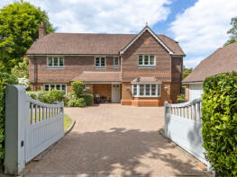 Langley House, London Road, Hill Brow, Liss GU33 7QJ