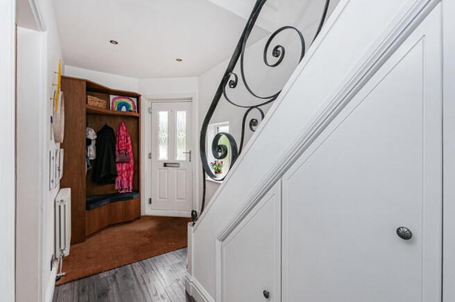 3 bed Semi-Detached for sale Image 10