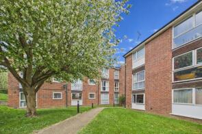 19, Trafalgar Court, Reading RG30 2EN