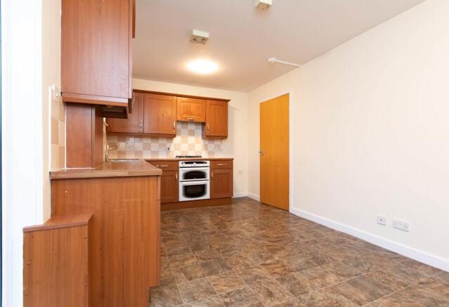 Kitchen/ Dining Area