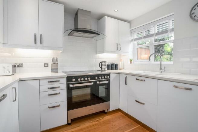 2 Bakerhouse Lane-3_lo.jpg