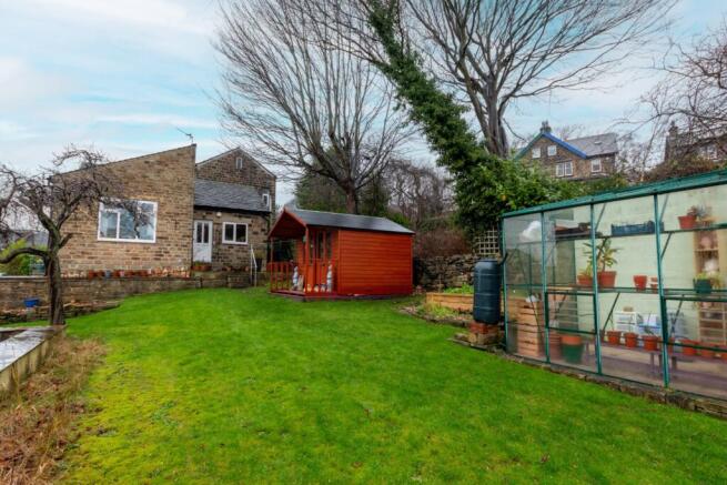 3 bed Detached for sale Image 10