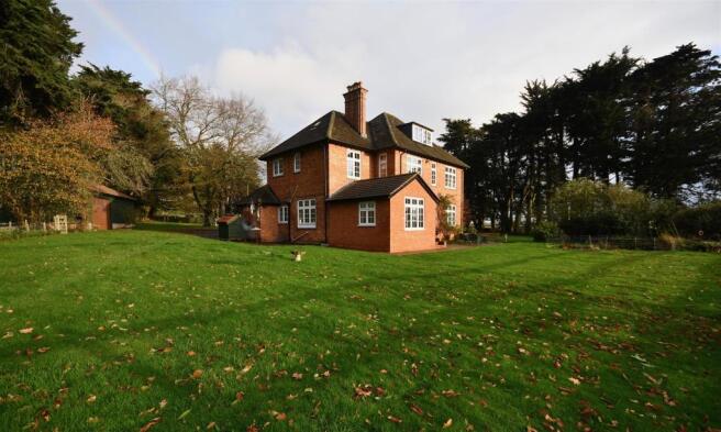 Dissiford House