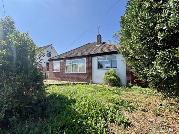 2 bed Detached Bungalow for sale Image 4