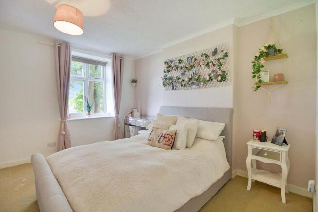 Bedroom 1 (Double)