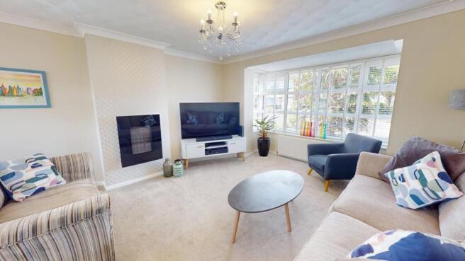 4 bed Detached for sale Image 5