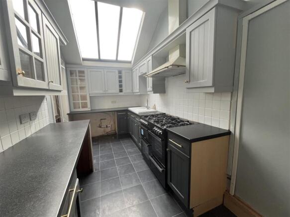 3 bed End of Terrace for sale Image 9