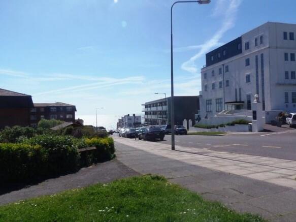 Longridge Avenue