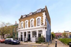 Flat 3, 45 Lord Palmerston Apartments, Hewlett Road, London E3 5JR