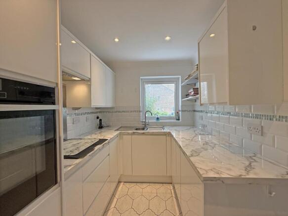 Wentwood Gardens 26 - Kitchen 2.jpg