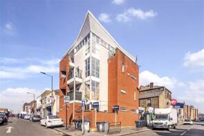 Flat 3, 40, Ashford Road, London NW2 6TR