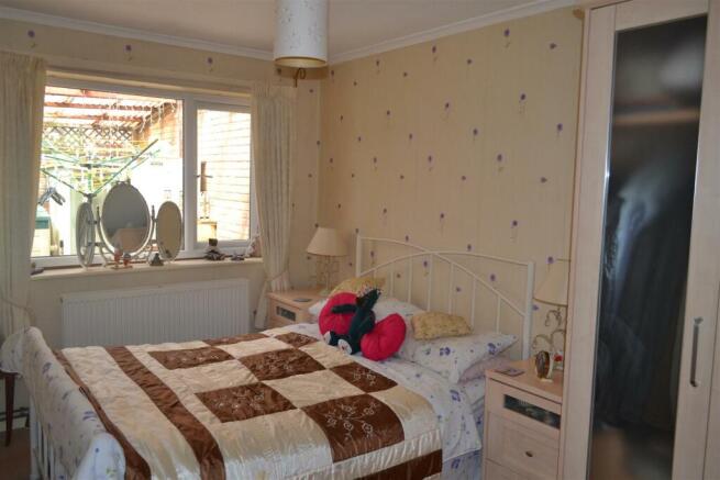 Silurian Close, Leominster photo 4