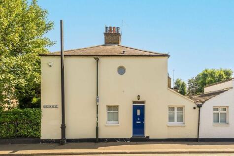 Broom Road, Teddington