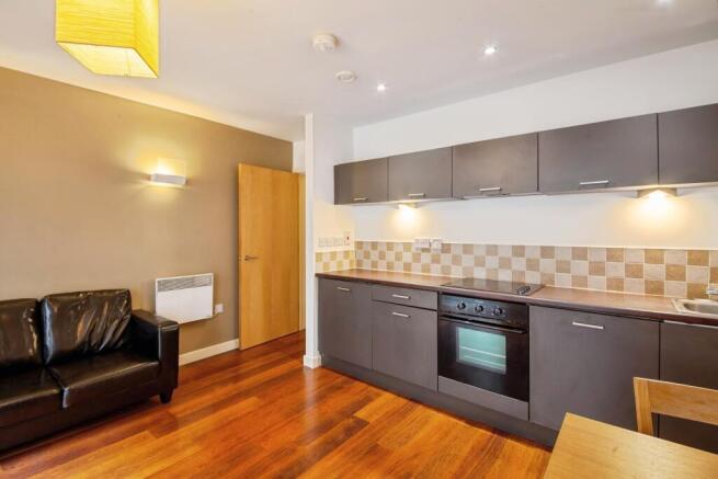 185 Upper Allen Street, Sheffield, S3 photo 4