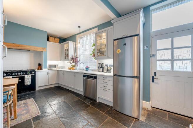 5 bed Terraced for sale Image 4