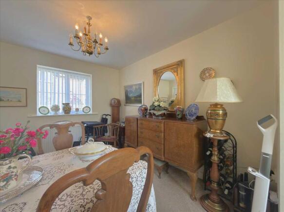 3 bed Detached for sale Image 6