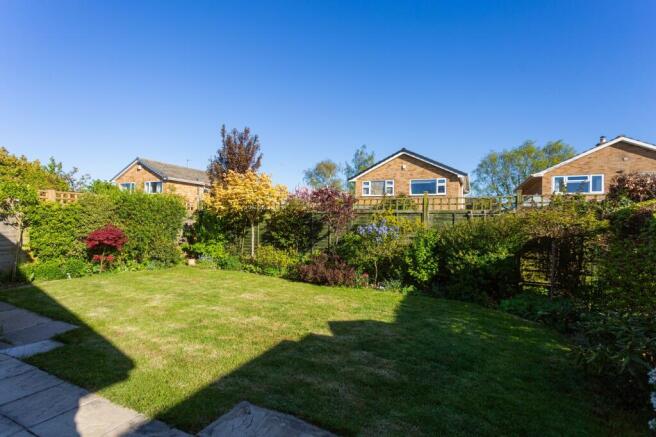 2 bed Detached Bungalow for sale Image 11
